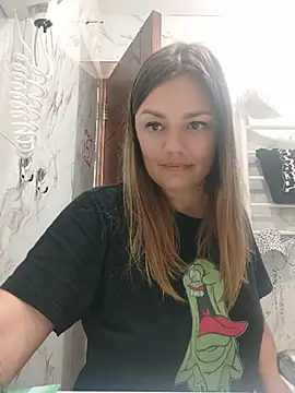 KrissSexi online show from July 3, 2026, 7:48 am