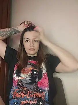 KrissSexi online show from April 24, 2026, 6:48 am