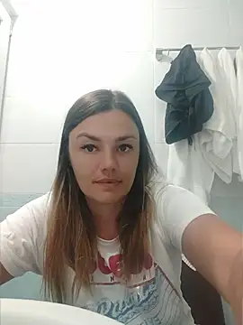 KrissSexi online show from July 31, 2026, 5:21 pm