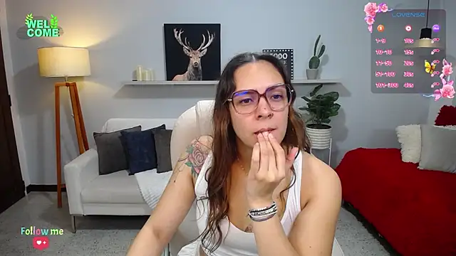 Bianca     online show from October 15, 2025, 1:04 am