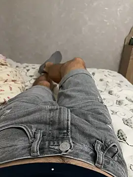 Snapshot of mihaixxx1 chatting on October 23, 2025, 4:05 pm mihaixxx1 online show from October 23, 2025, 4:05 pm