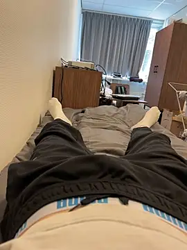 Snapshot of mihaixxx1 chatting on September 14, 2025, 1:44 pm mihaixxx1 online show from September 14, 2025, 1:44 pm