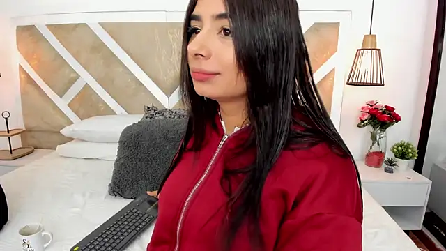 ZiaCalifa online show from June 27, 2026, 11:49 am