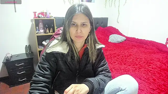 lauren ashlee online show from December 1, 2025, 12:11 am