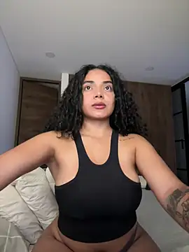 Mariecurl online show from March 6, 2025, 9:31 pm