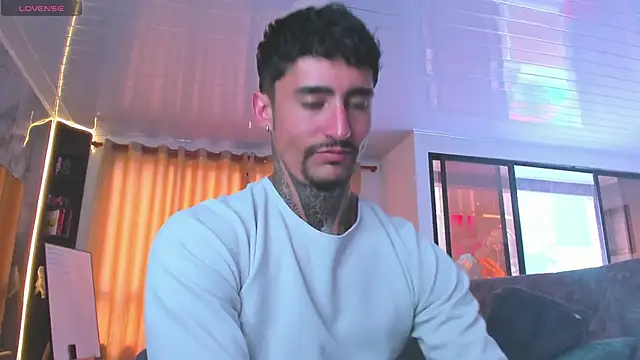 Mark Kamper online show from November 12, 2025, 7:07 pm