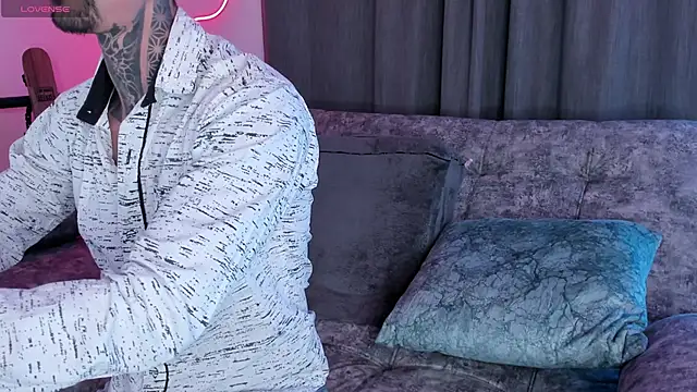 Mark Kamper online show from September 19, 2025, 11:42 pm