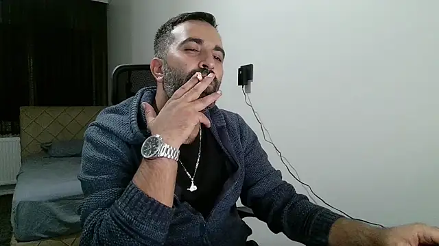 tgltplsr online show from October 16, 2025, 9:45 pm