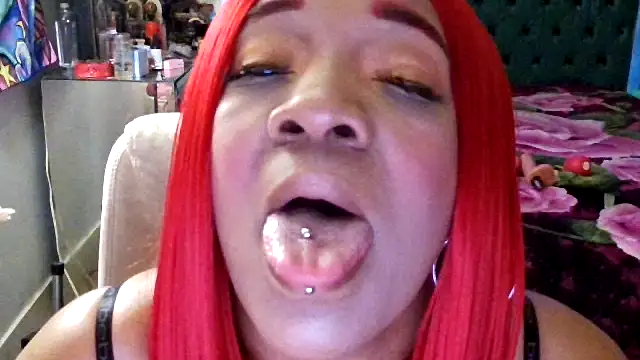 YasmineMinaj online show from October 18, 2025, 2:13 am