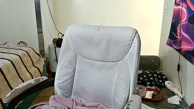 YasmineMinaj online show from December 14, 2025, 11:21 pm