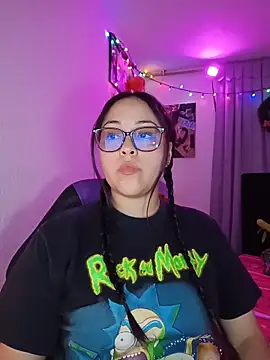 Snapshot of persefone_core chatting on December 19, 2025, 11:18 pm persefone core online show from December 19, 2025, 11:18 pm