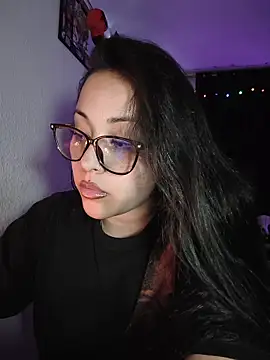 Snapshot of persefone_core chatting on February 21, 2026, 1:29 am persefone core online show from February 21, 2026, 1:29 am