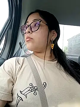 Snapshot of persefone_core chatting on October 29, 2025, 9:14 pm persefone core online show from October 29, 2025, 9:14 pm