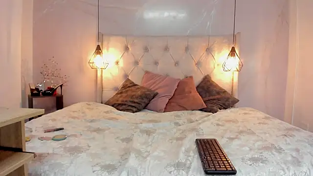 SakuraLee  online show from January 14, 2026, 1:48 pm