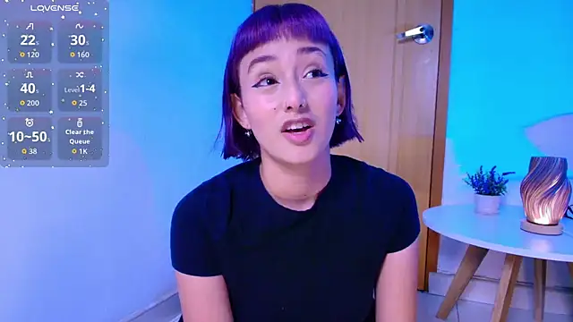 tati cardenas online show from May 8, 2026, 3:54 am