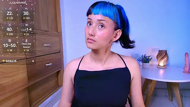 tati cardenas online show from March 5, 2026, 3:47 am