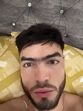 Paulwolf69 online show from November 21, 2025, 4:39 pm