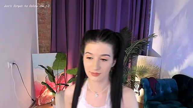 LauraCoy online show from January 30, 2025, 11:24 pm