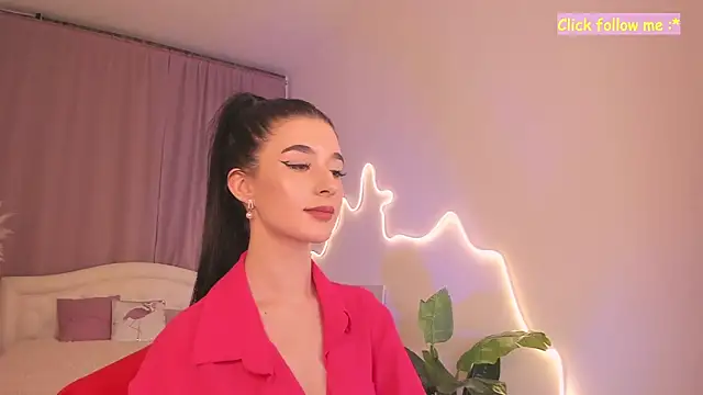 LauraCoy online show from February 27, 2026, 8:08 pm