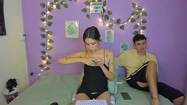 charlottte queen online show from February 15, 2025, 10:42 pm