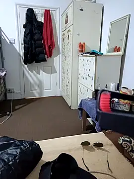 Snapshot of erbod_Johnny chatting on March 13, 2026, 6:46 pm erbod Johnny online show from March 13, 2026, 6:46 pm