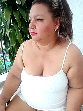 HORNY MATURE25 online show from September 14, 2025, 4:51 pm