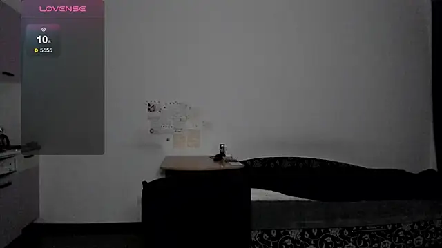 KitsuneRem online show from September 12, 2025, 9:14 pm