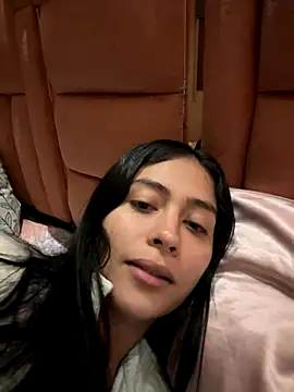 Sophie  Foxxx online show from September 29, 2025, 7:08 pm