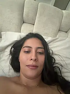 Sophie  Foxxx online show from June 13, 2026, 6:17 pm
