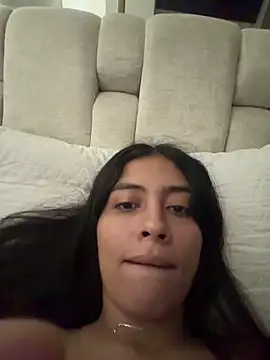 Sophie  Foxxx online show from November 1, 2025, 5:18 pm