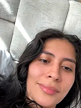 Sophie  Foxxx online show from October 8, 2025, 8:09 pm