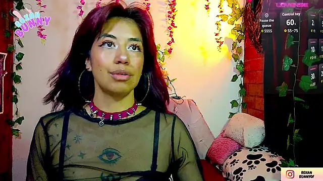 Roxanbunny1 online show from November 27, 2025, 4:24 am