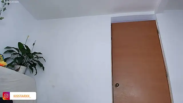 kisstarxxx online show from January 8, 2026, 10:16 pm