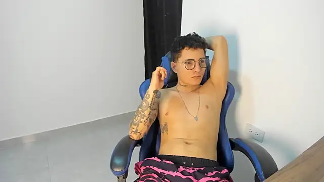 bonny 18 online show from February 5, 2026, 3:02 am