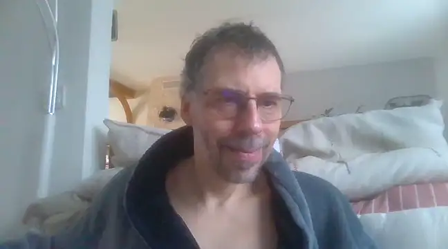 ptitcanard60600 online show from February 27, 2025, 3:26 pm