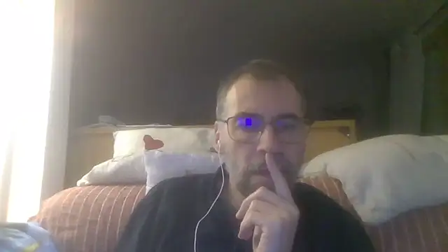 ptitcanard60600 online show from October 23, 2025, 10:52 pm