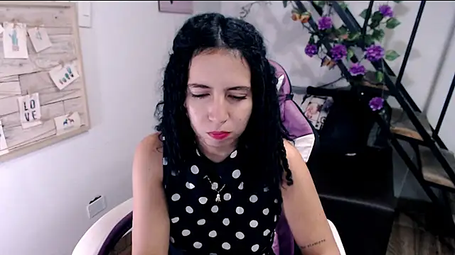 samantha baby  online show from July 28, 2026, 7:39 pm