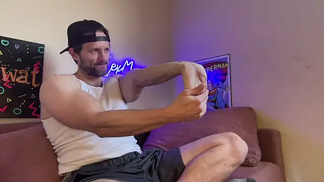 alexmannd online show from April 10, 2026, 10:28 pm