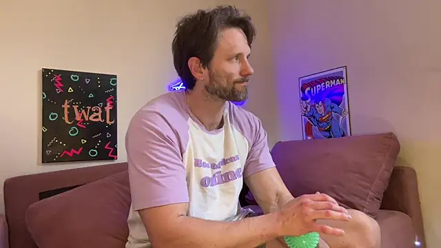 alexmannd online show from April 6, 2026, 10:44 pm