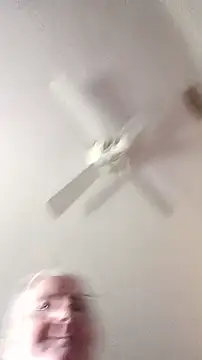 graham1980 online show from November 23, 2025, 3:44 pm