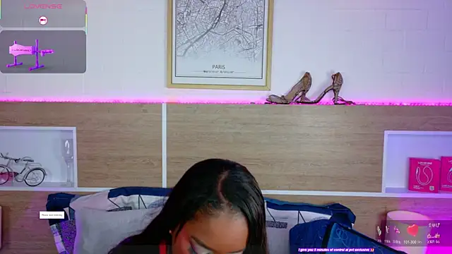 KAROL-SCOTT online show from July 3, 2026, 7:53 pm
