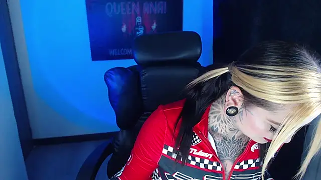 Anaii Gomez online show from March 6, 2025, 7:43 pm