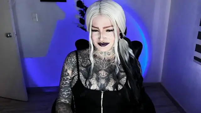 Snapshot of Anaii_Gomez chatting on June 10, 2026, 4:52 pm Anaii Gomez online show from June 10, 2026, 4:52 pm