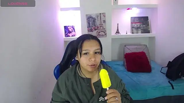 Charis 21 online show from November 7, 2025, 3:11 am