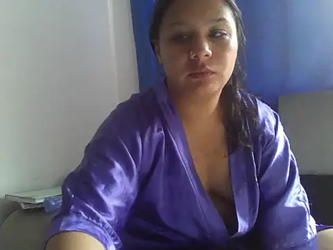 Charis 21 online show from March 22, 2026, 8:32 pm