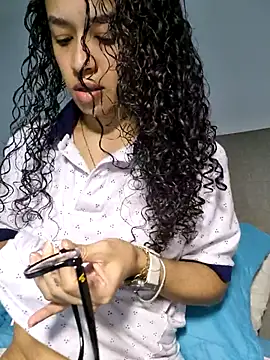 angela  98 online show from June 26, 2026, 10:43 am