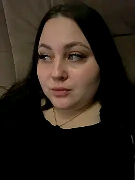 ihaveasecret  online show from October 4, 2025, 1:12 pm