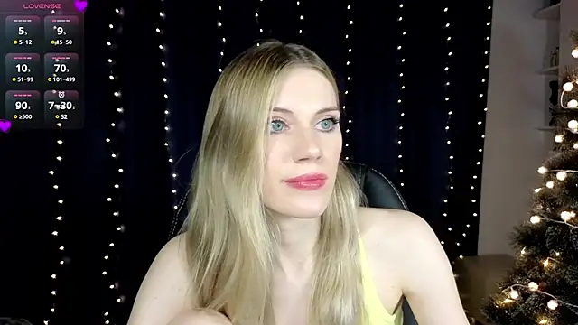 Lilianna Just online show from December 26, 2024, 3:10 pm