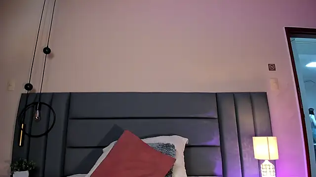 NoraDasilva online show from September 27, 2025, 12:39 am