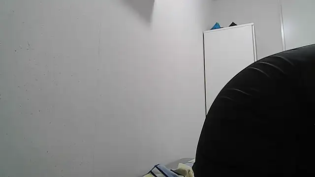 popperspair online show from September 24, 2025, 3:02 am